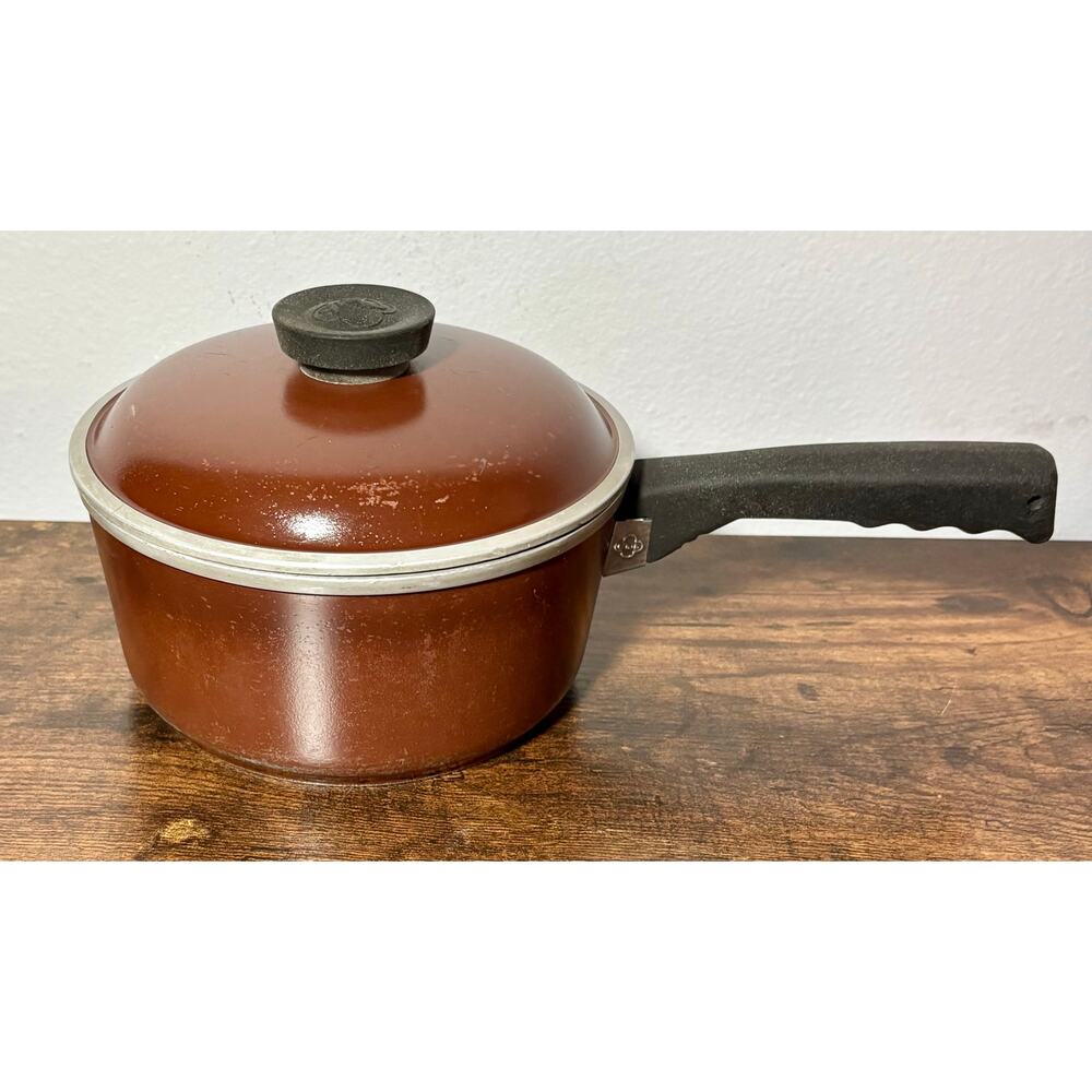 Vintage Club Aluminum Cookware 2 Quart Brown Saucepan Sauce Pot With Lid